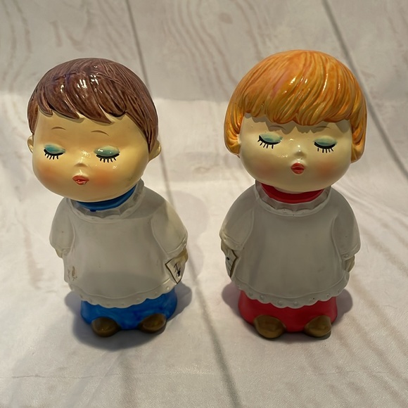 Vintage Star hand painted ceramic pair of kissing angels in Original Box. - Picture 3 of 14